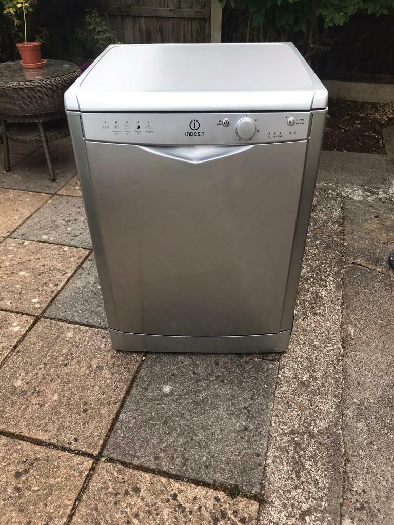 indesit silver dishwasher